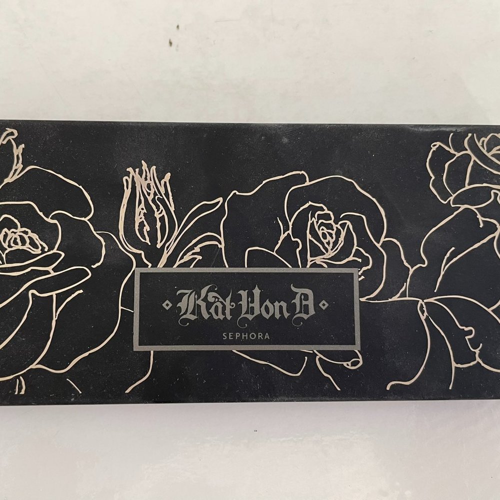 Kat Von D True Romance Eyeshadow